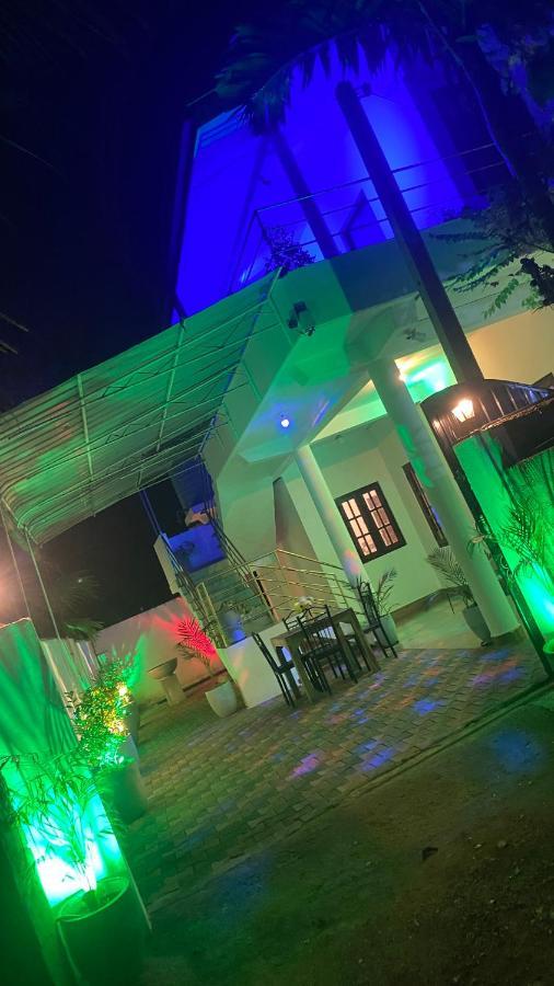 Lali Beach Villa ตรินโคมาลี ภายนอก รูปภาพ