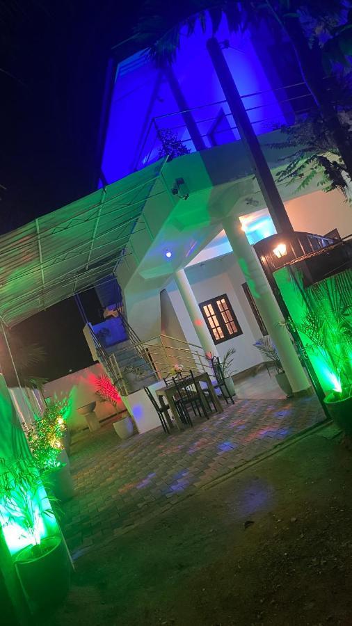 Lali Beach Villa ตรินโคมาลี ภายนอก รูปภาพ