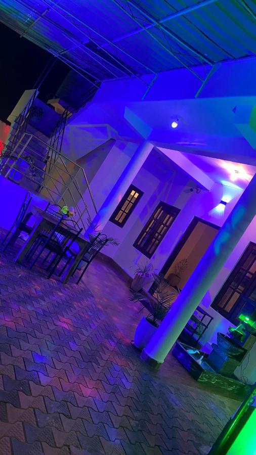 Lali Beach Villa ตรินโคมาลี ภายนอก รูปภาพ
