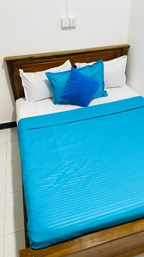 Lali Beach Villa ตรินโคมาลี ภายนอก รูปภาพ