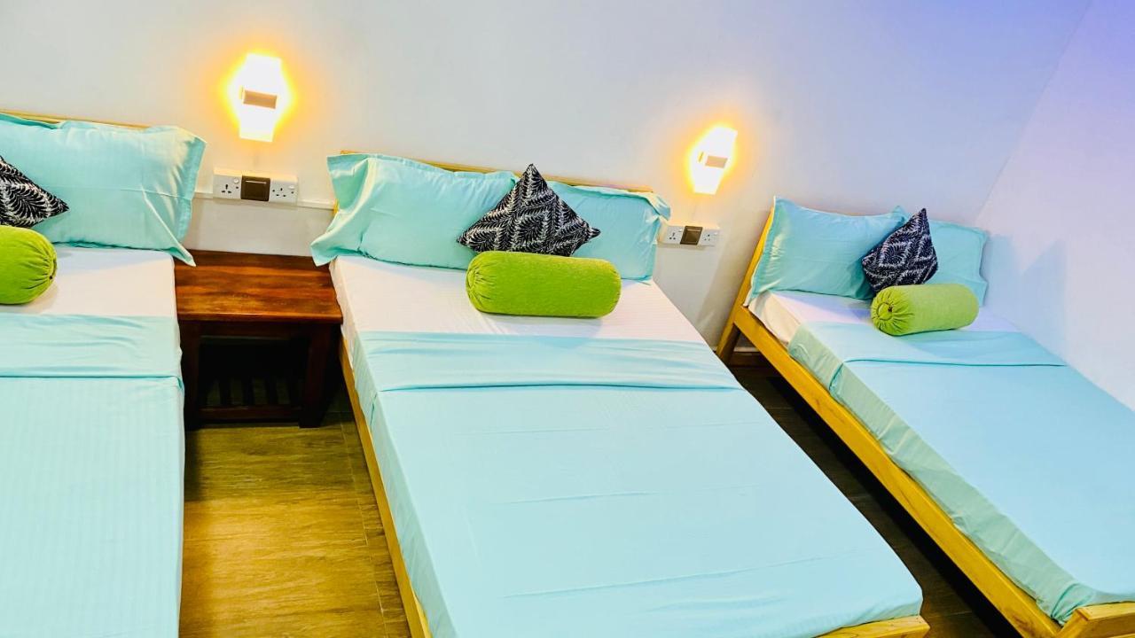 Lali Beach Villa ตรินโคมาลี ภายนอก รูปภาพ